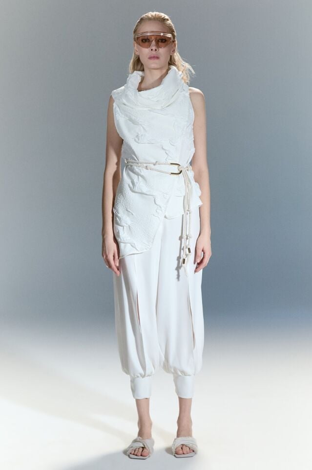 Tasarım Beyaz Yelek