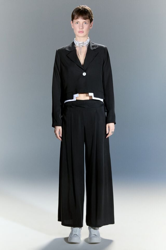 Siyah Tasarım Pantolon