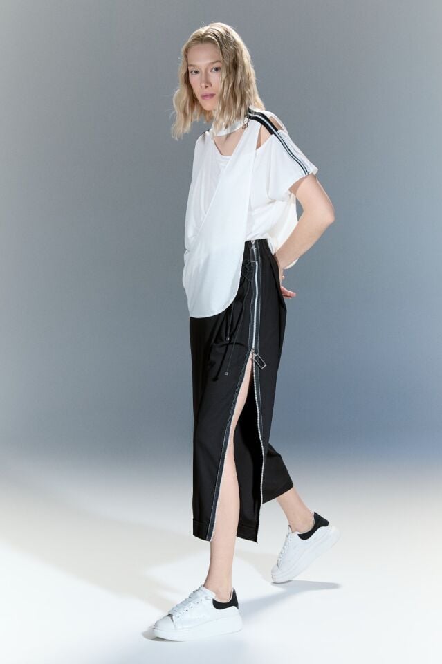 Yandan Açılır Fermuar Detaylı Pantolon