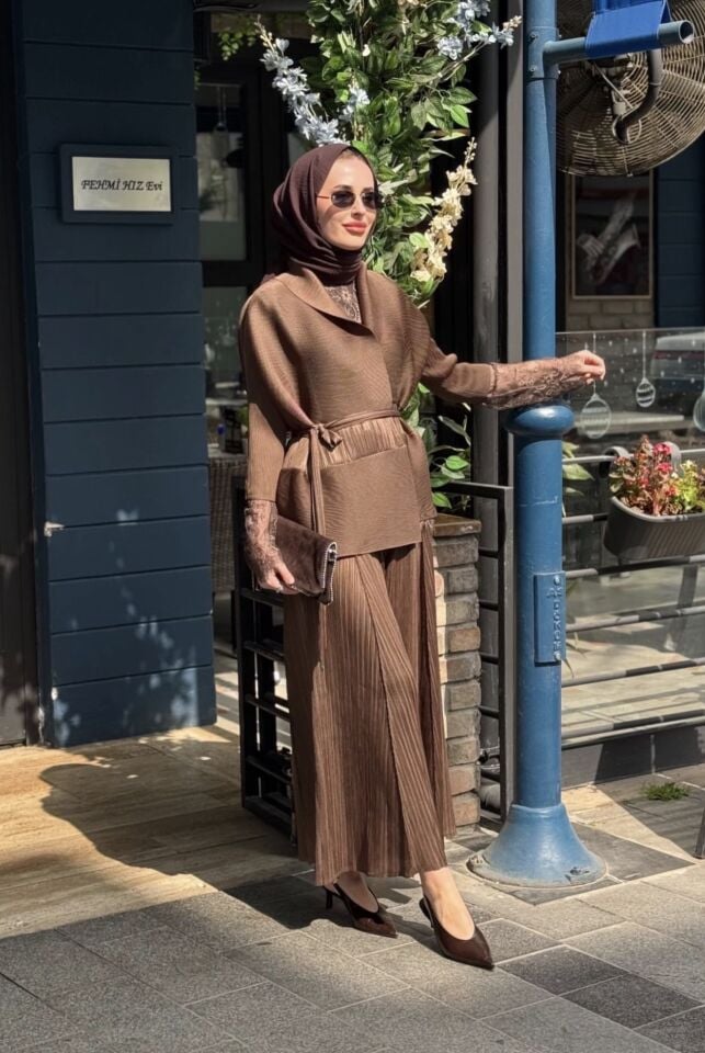 İthal Takım (Kahve) 3 Parça